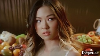 Mona Takes Charge In An All-Girl Reverse Gangbang With Facial And Deepthroat Action