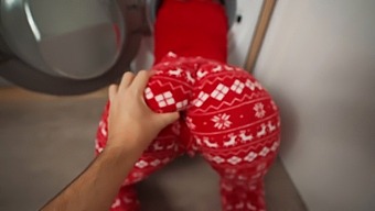 Pov Video Of Step Mom Stuck In Washing Machine During Christmas