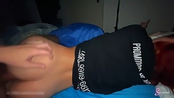 A Married Woman Allowed To Pleasure Her Friend'S Vagina While Housebound - Sincroniah