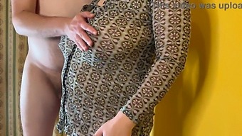 Voluptuous Wife With Shaved Pussy Allows Creampie For Potential Pregnancy - Viewed From The Side