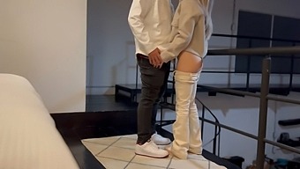 Amateur Couple Engages In Foot Fetish Sex With Neighbor'S Wife